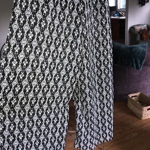 Polyester printed gaucho pants